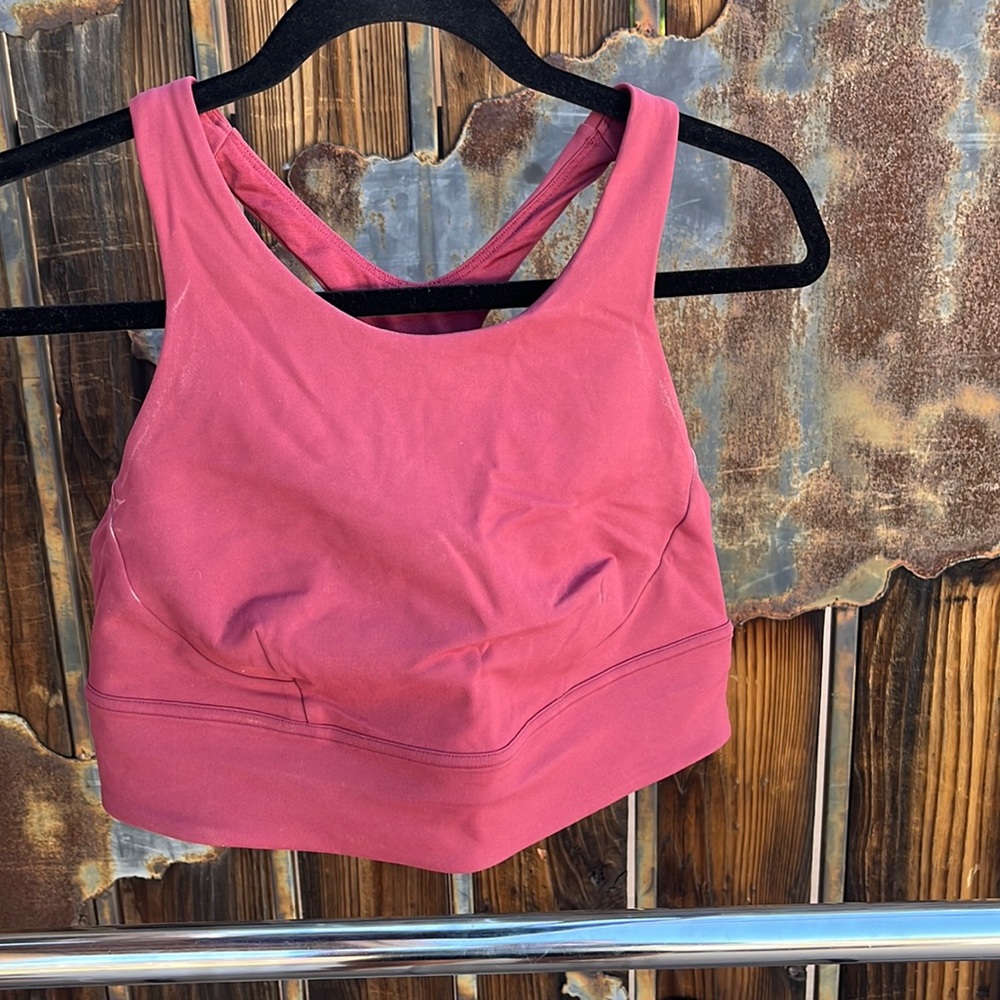 High neck lulu lemon sports bra maroon